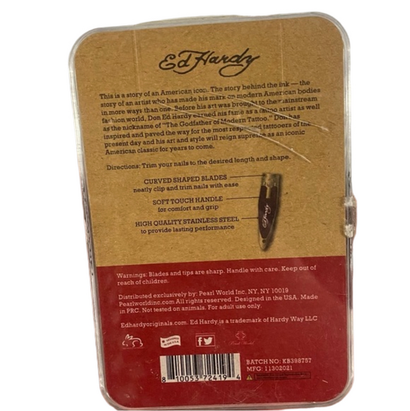 **FREE w/ Purchase** Ed Hardy Nail Grooming Set - Picture 2 of 2